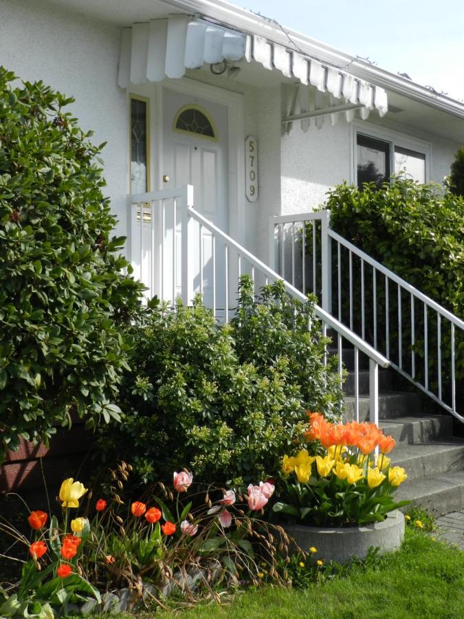 Serenity Burnaby Exterior foto