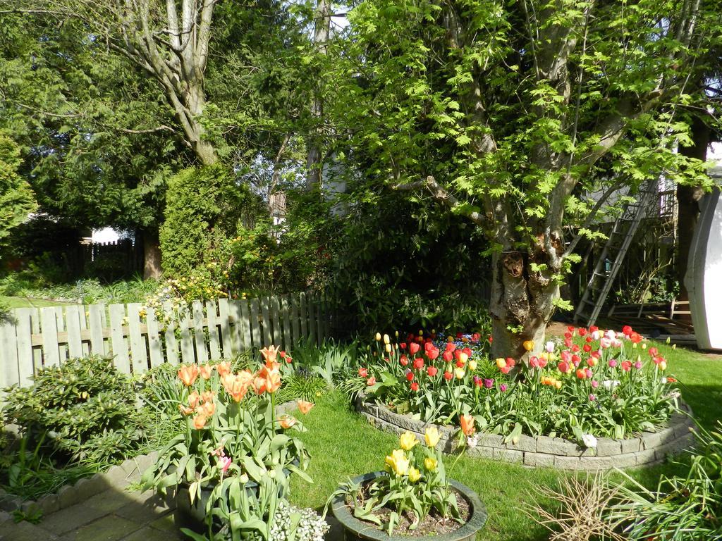 Serenity Burnaby Exterior foto