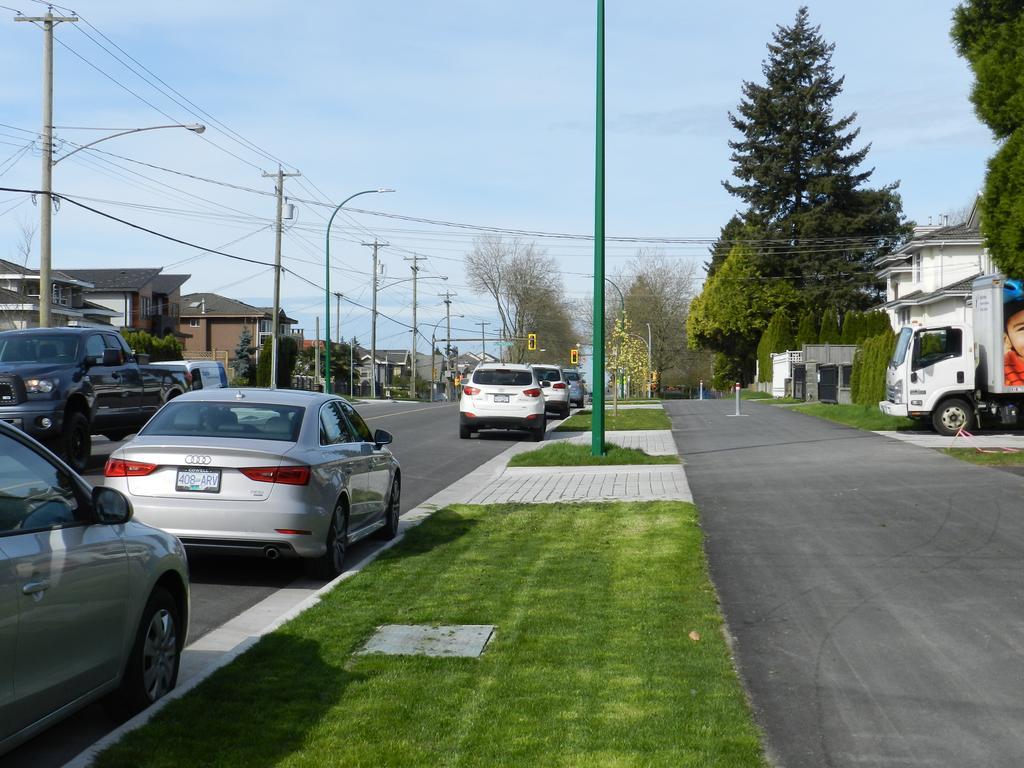 Serenity Burnaby Exterior foto
